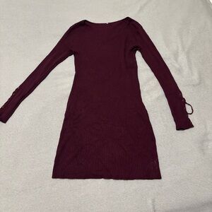 Elegant Burgundy Long Sleeve Dress